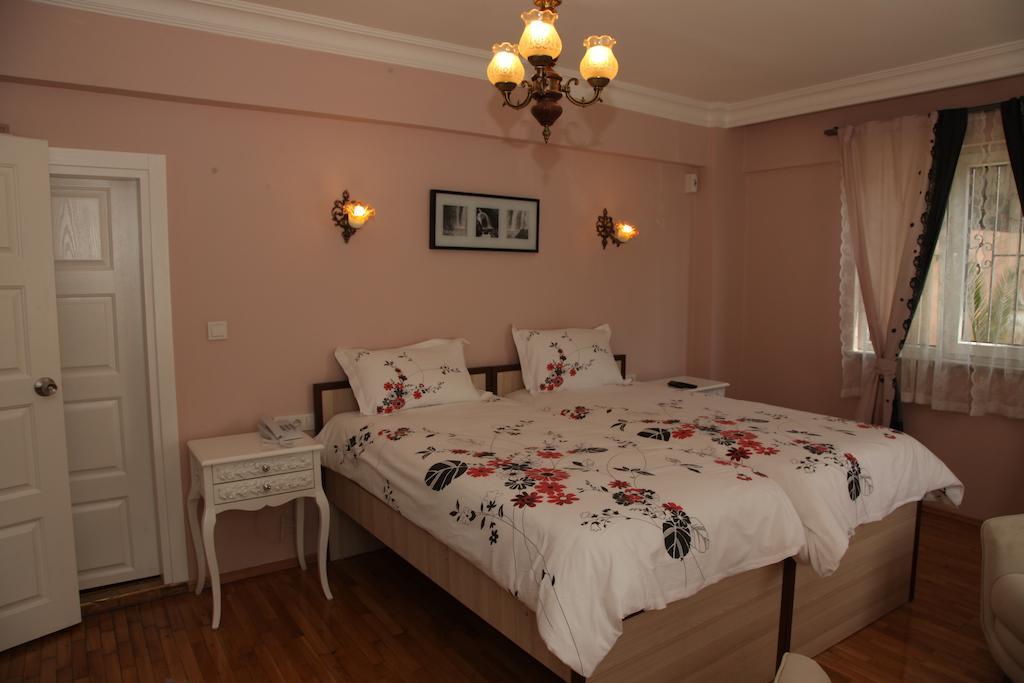 Yesim Suites Istanbul Værelse billede