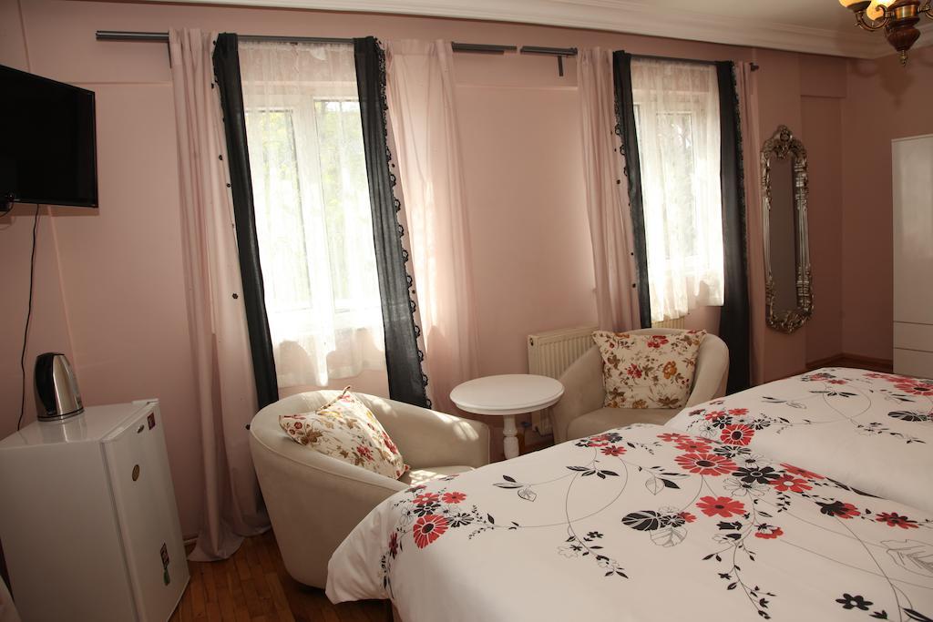 Yesim Suites Istanbul Værelse billede