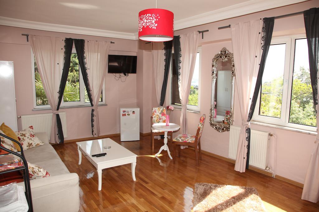 Yesim Suites Istanbul Værelse billede