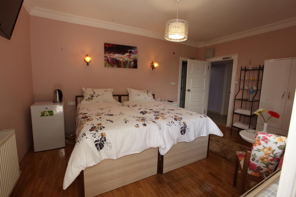 Yesim Suites Istanbul Værelse billede