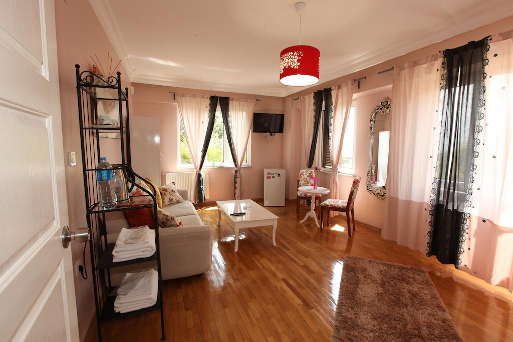 Yesim Suites Istanbul Værelse billede