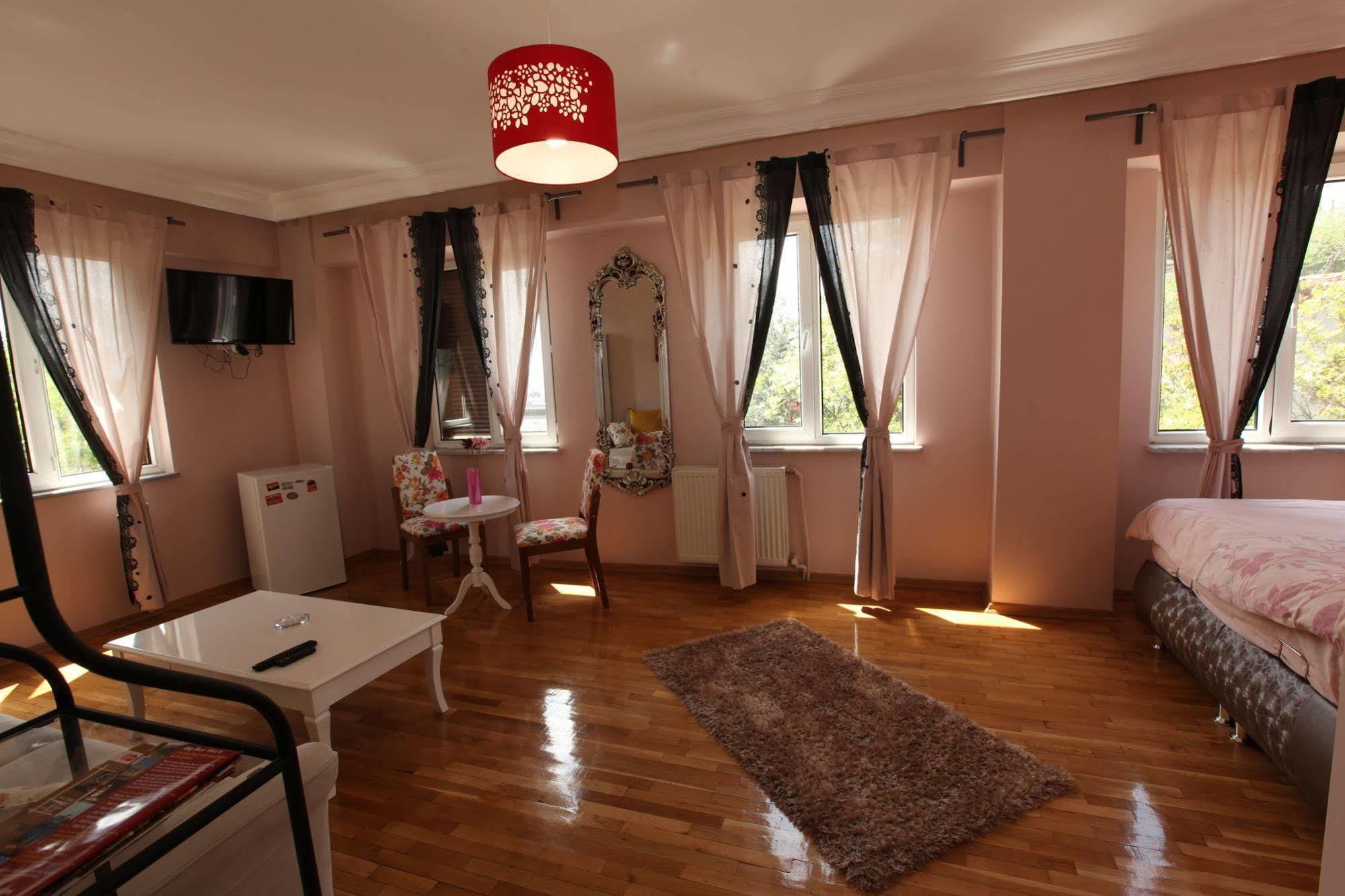 Yesim Suites Istanbul Eksteriør billede